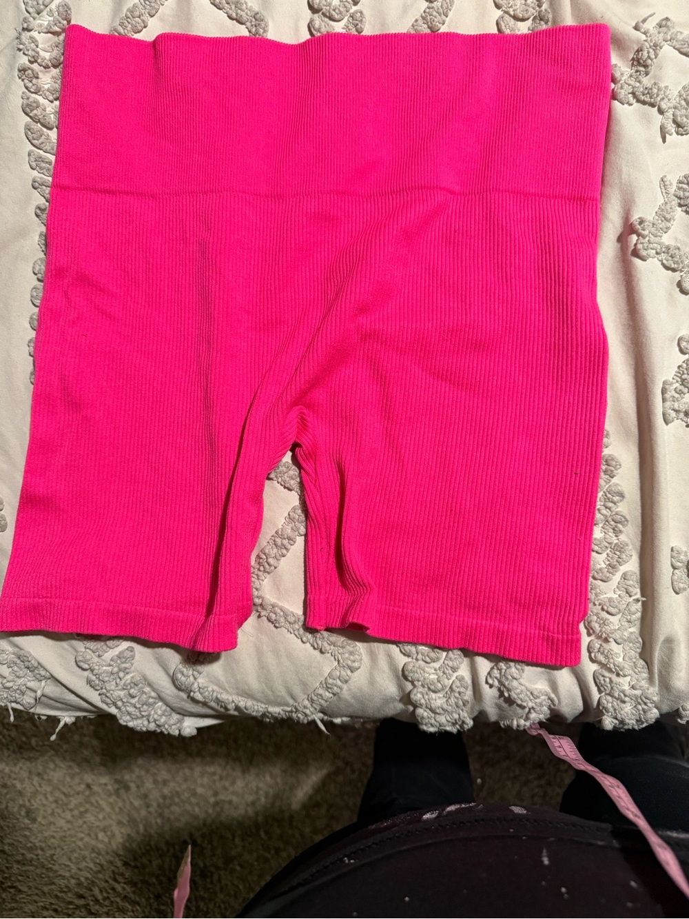 4/$16 No Boundaries Bright Pink Ribbed Bike Shorts Large